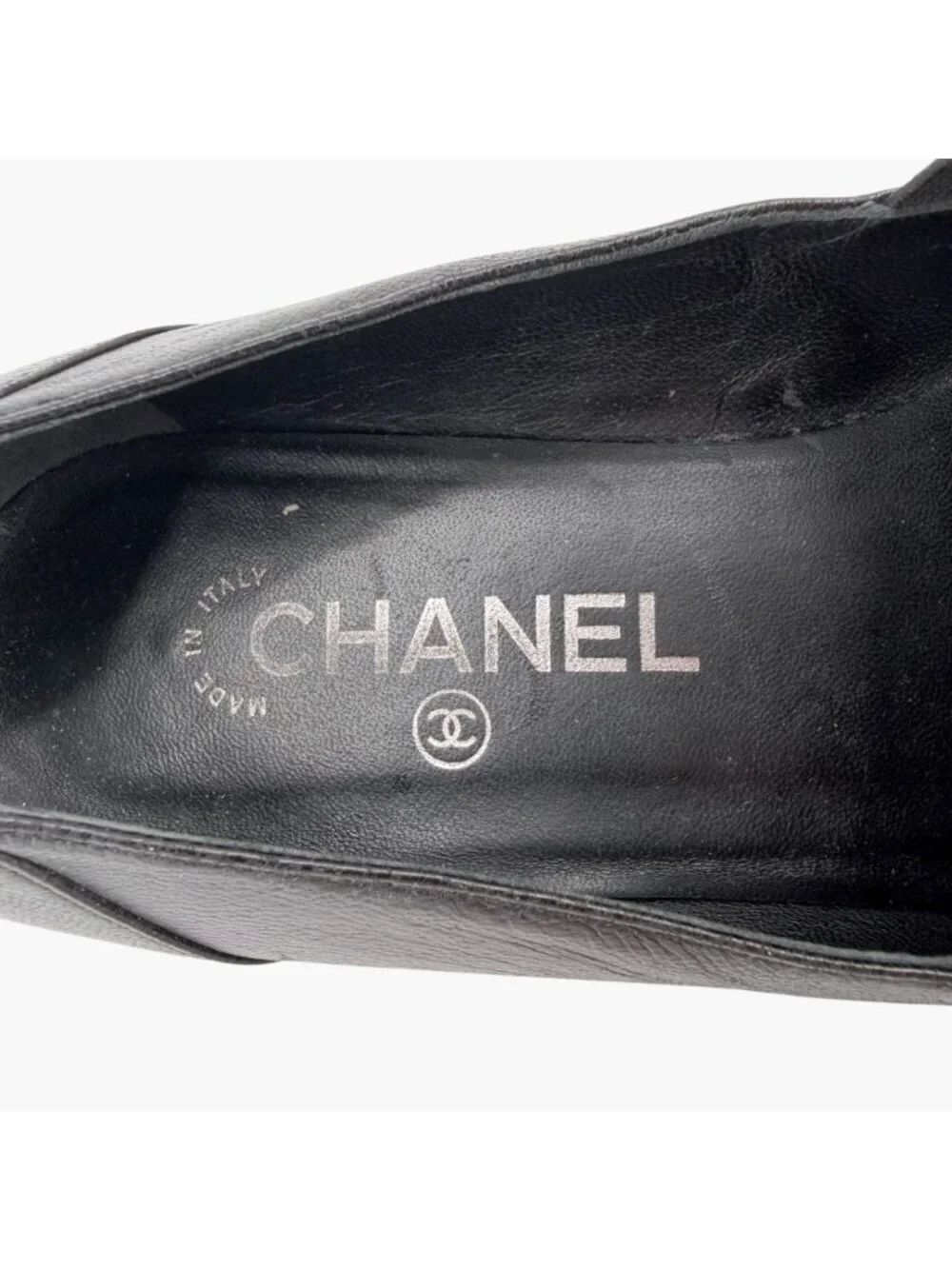 Chanel CC Loafers Black Leather Size 39 US 8-8.5 Women’s Flats Logo